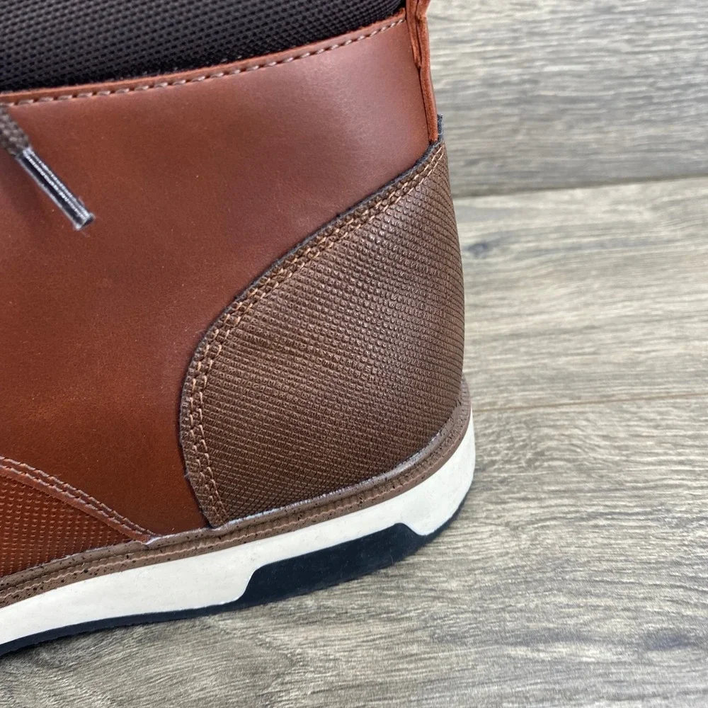 Aldo Chukka Boots Mens 10.5 Brown Perforated Lace Up Sneaker Sole